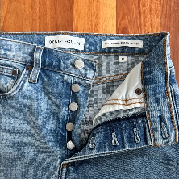 Aritzia Denim Forum The Arlo Hi-Rise Straight Jean - Picture 2 of 3